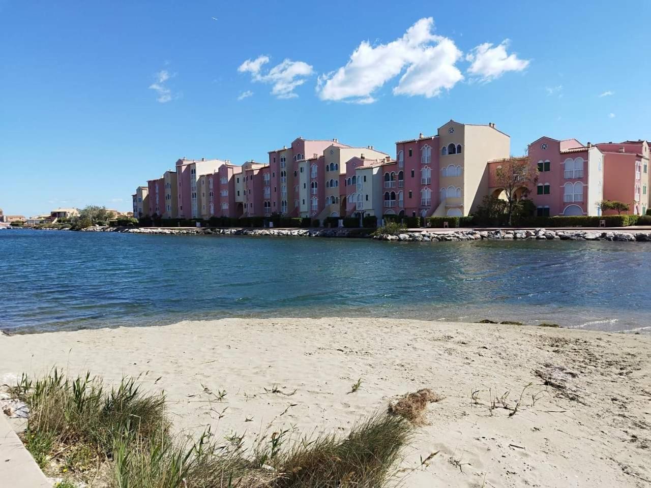 Le Petit Barcares Apartment Le Barcares Luaran gambar